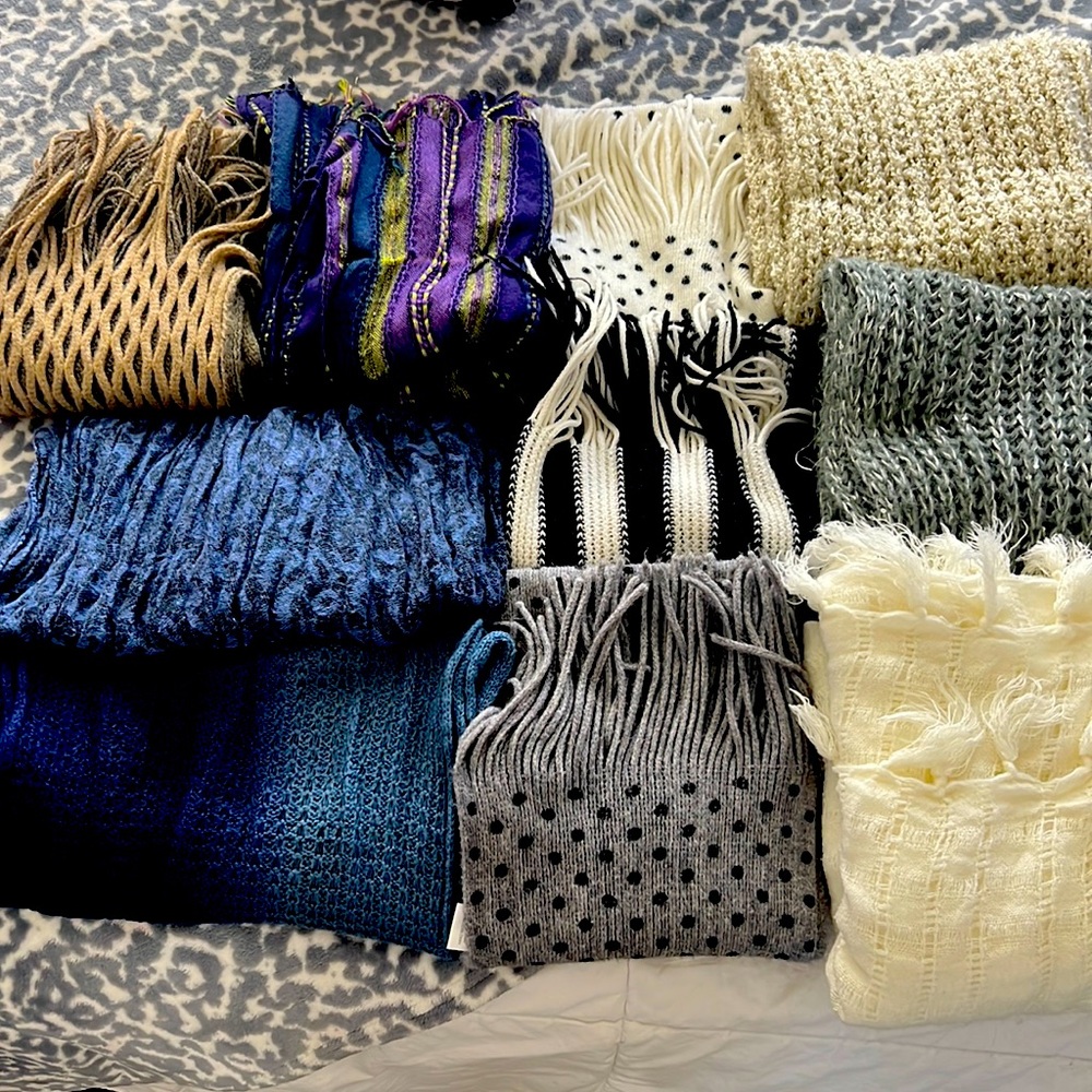 Scarfs